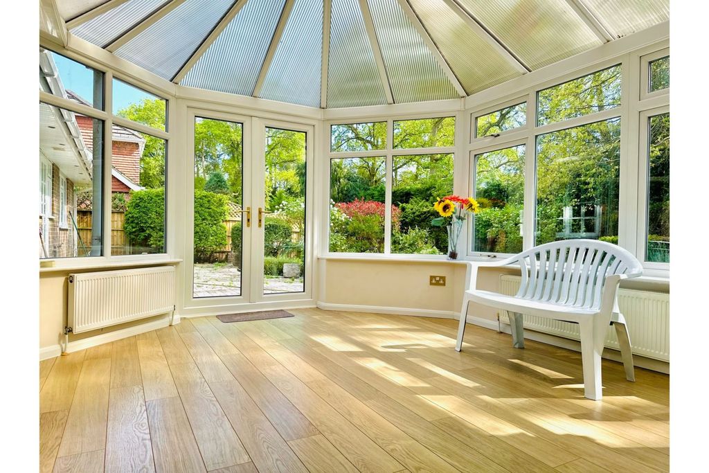 Property photo 3 of 26