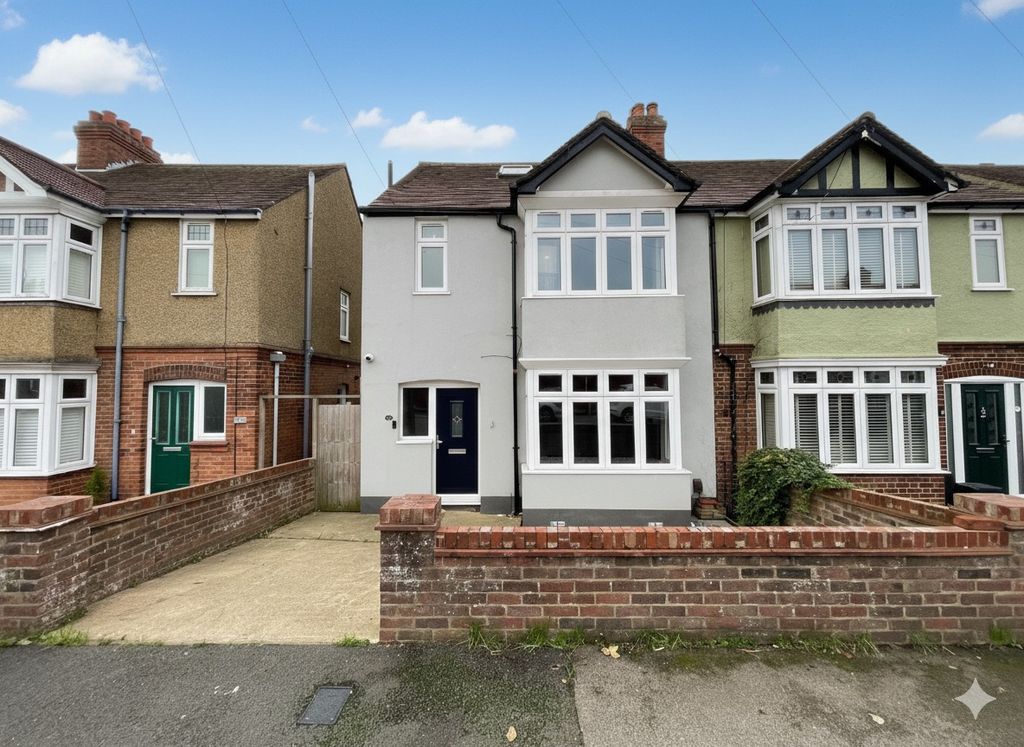 Property photo 1 of 15 1002900