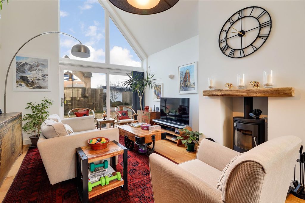 Property photo 2 of 24 Img (15).Jpg