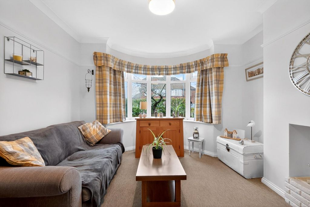 Property photo 3 of 20 Pnmb1114.Jpg