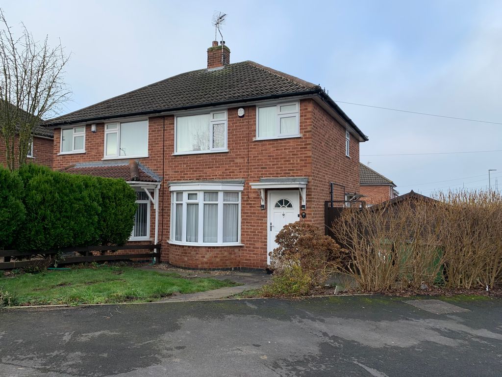 Property photo 1 of 10 Furnished 2 Bedroom House For Rent