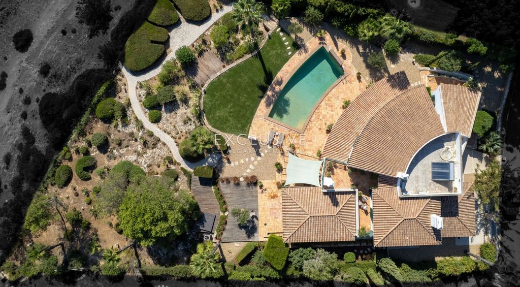 Property photo 3 of 30