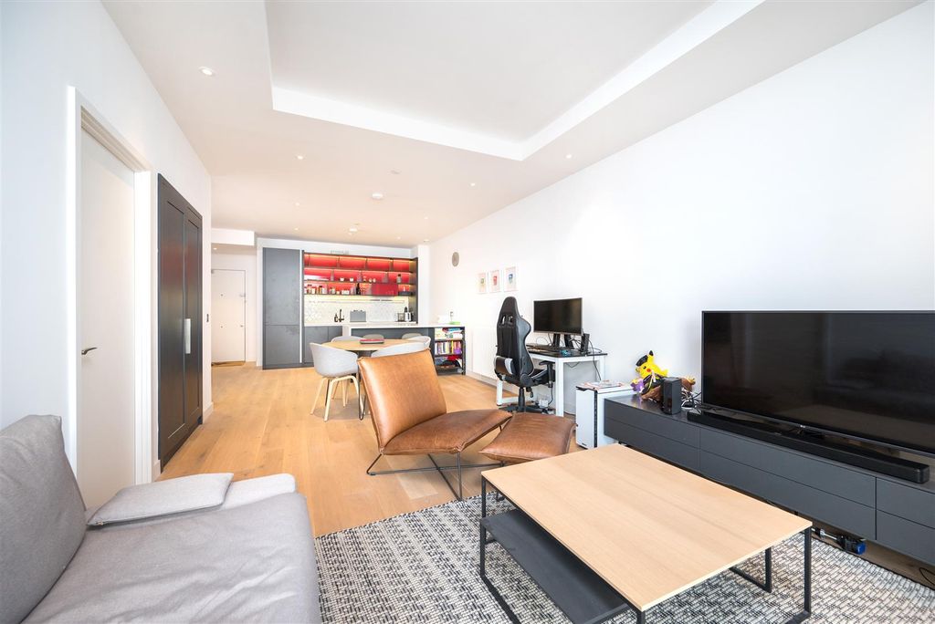 Property photo 1 of 17 Kent Building (11).Jpg