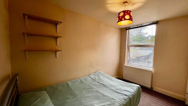Property photo 3 of 3