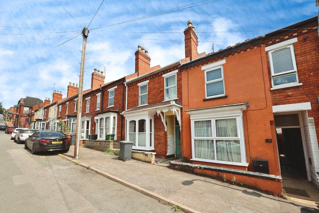 Property photo 1 of 17 4362810