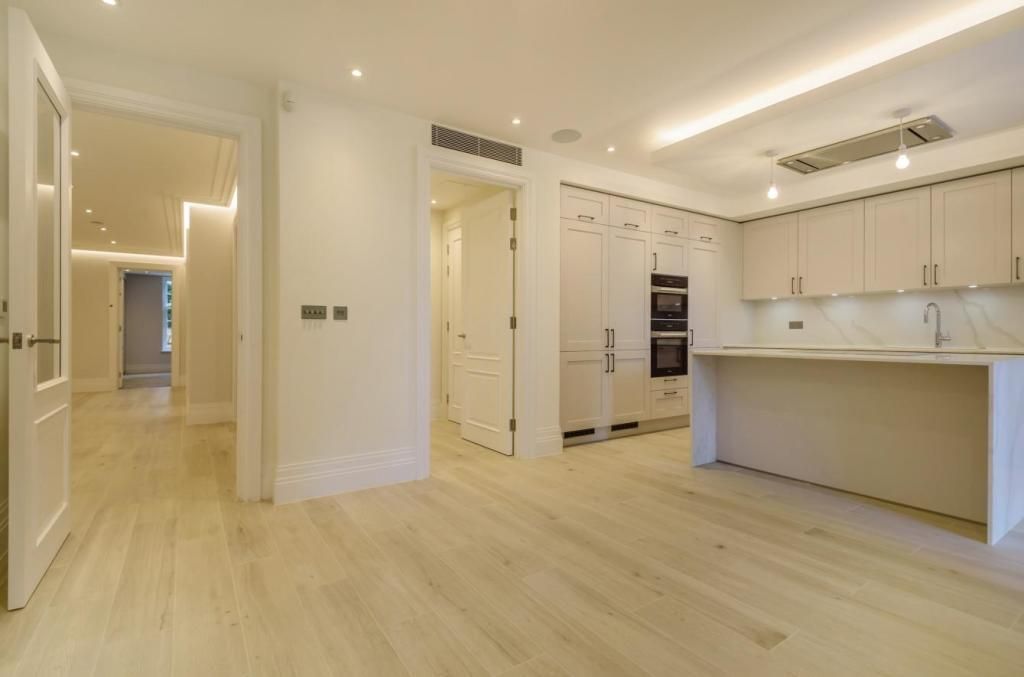 Property photo 2 of 13 B8A304Eb-55d5-4371-Aa88-2d0776Afea94.Jpg