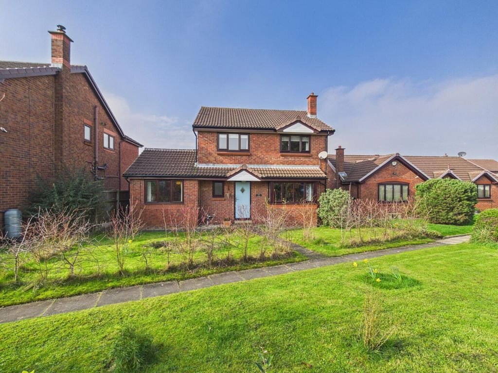 Property photo 1 of 19 Front (Exterior)