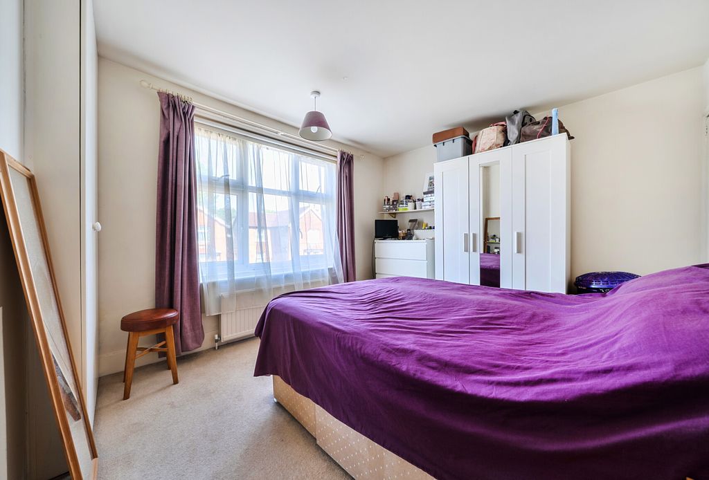 Property photo 3 of 17 1485829-17-6A47De...