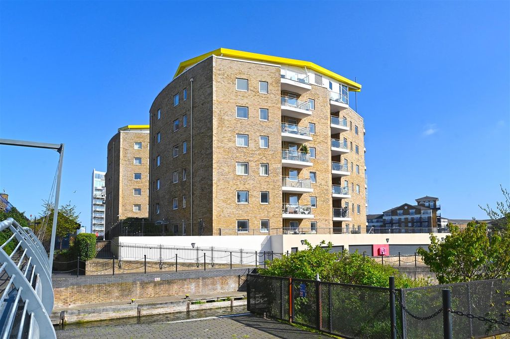 Property photo 1 of 13 Basin-Approach (16).Jpg