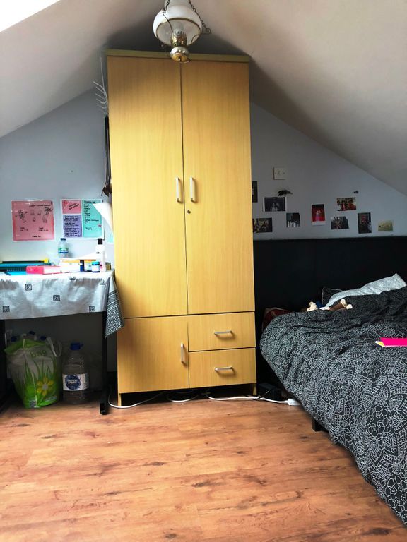 Property photo 2 of 9 Gallery