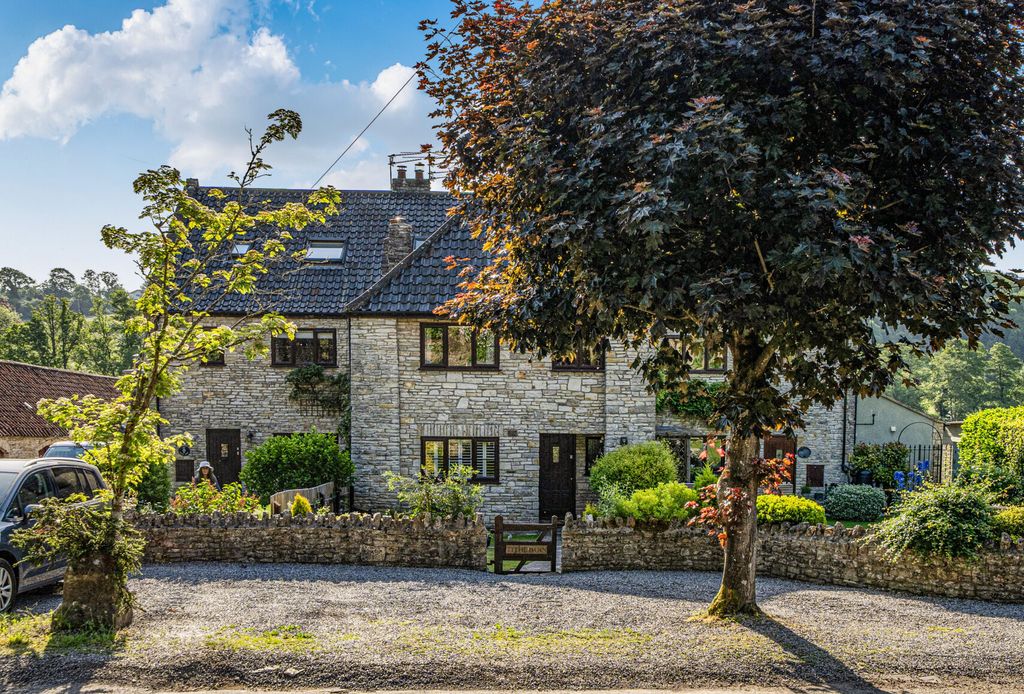 Property photo 1 of 23 1466238-3-6A154B9...