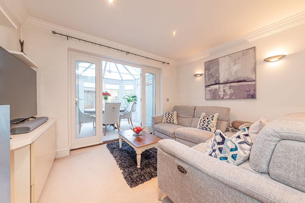 Property photo 3 of 16 Reception Room