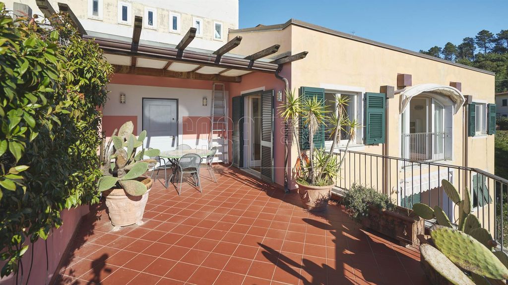 Property photo 3 of 38