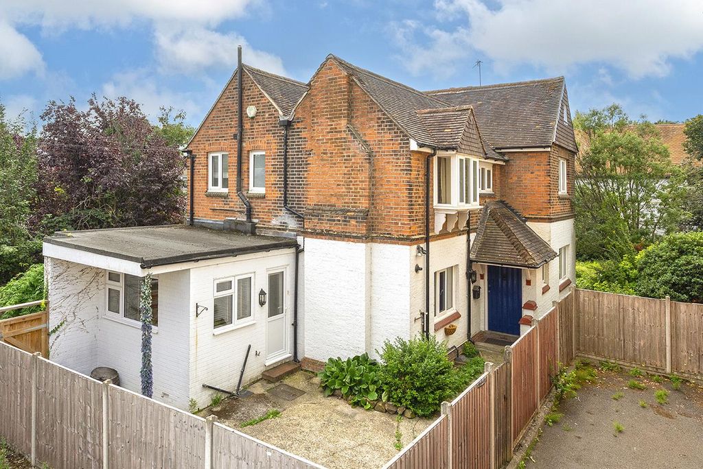 Property photo 1 of 15