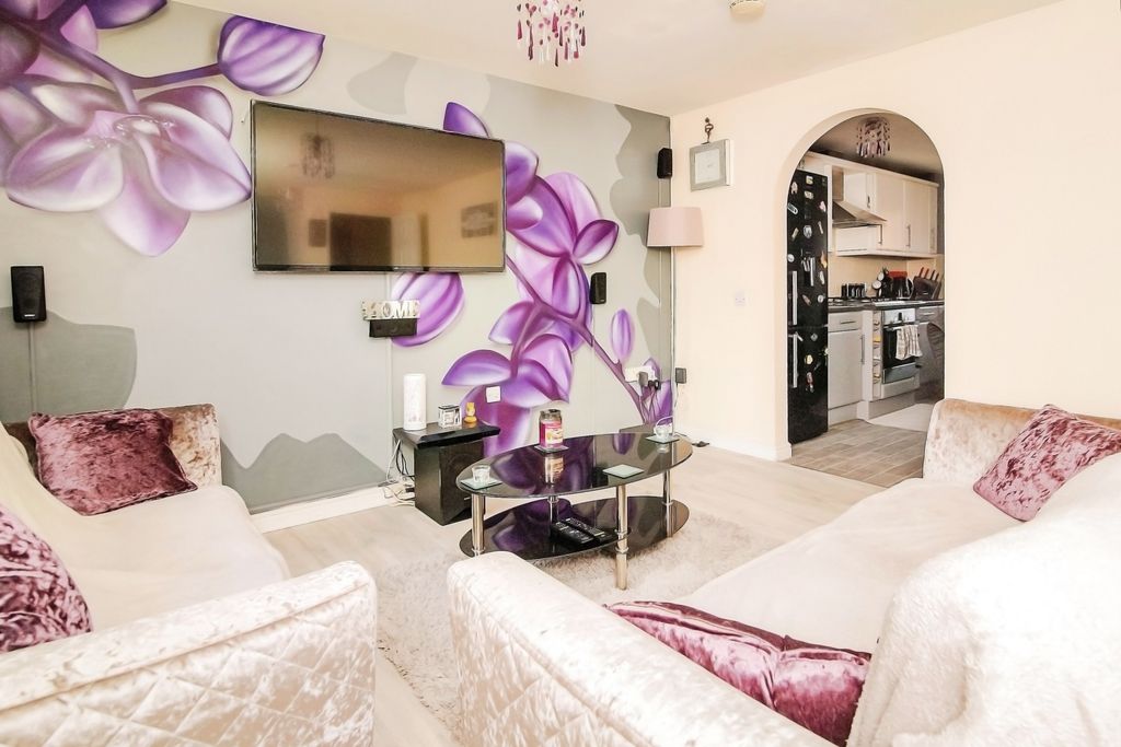 Property photo 2 of 11 Photo