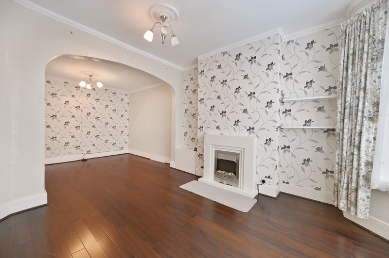 Property photo 2 of 12 Photo 11