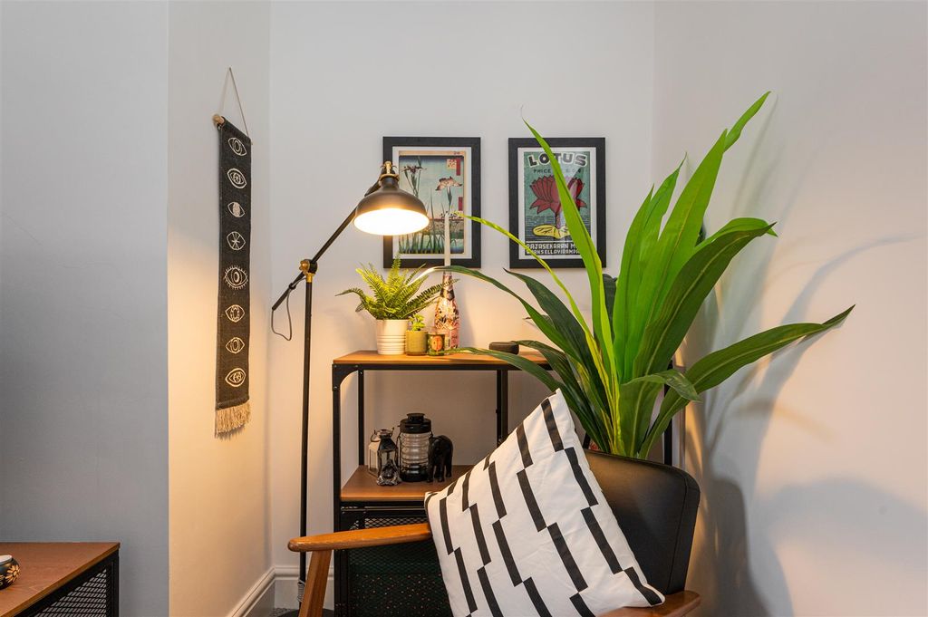 Property photo 2 of 19 Edit-0669.Jpg