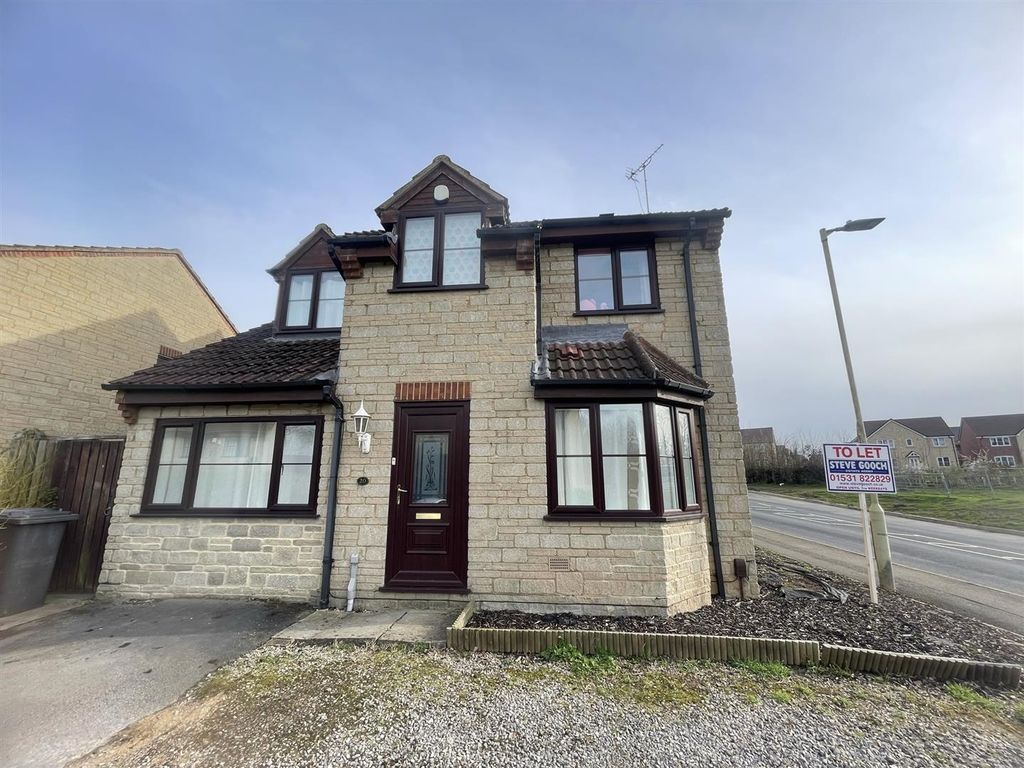 Property photo 1 of 17 Front Aspect