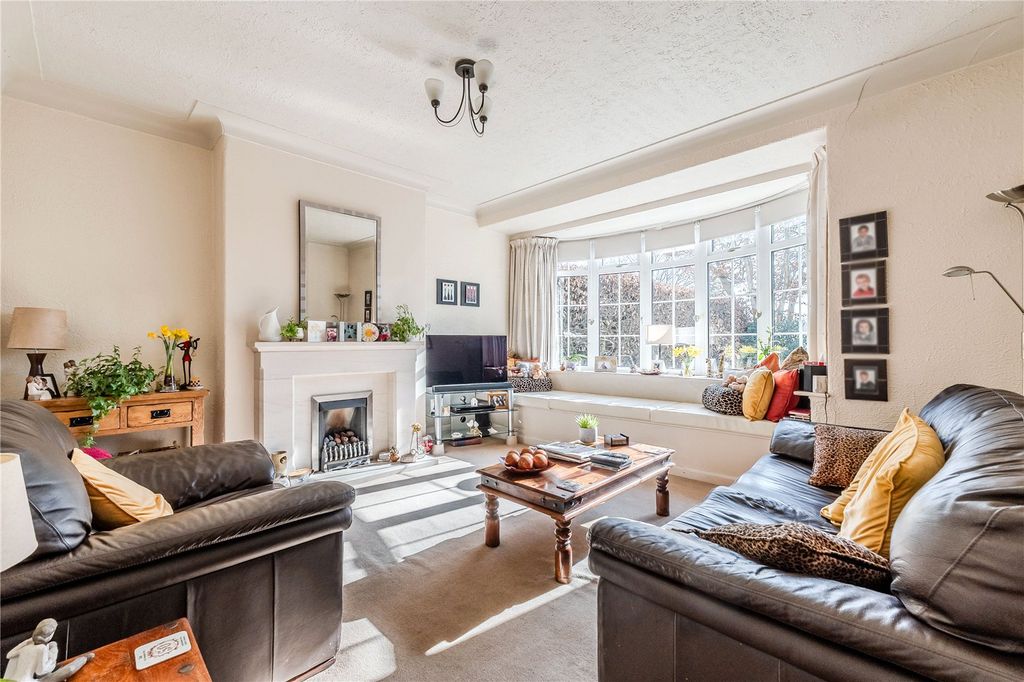 Property photo 2 of 24 Picture No. 13