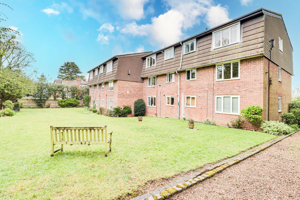 Property photo 1 of 12 Front