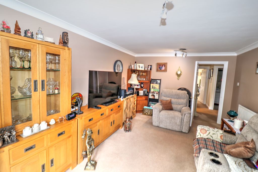 Property photo 3 of 20 Img_8206