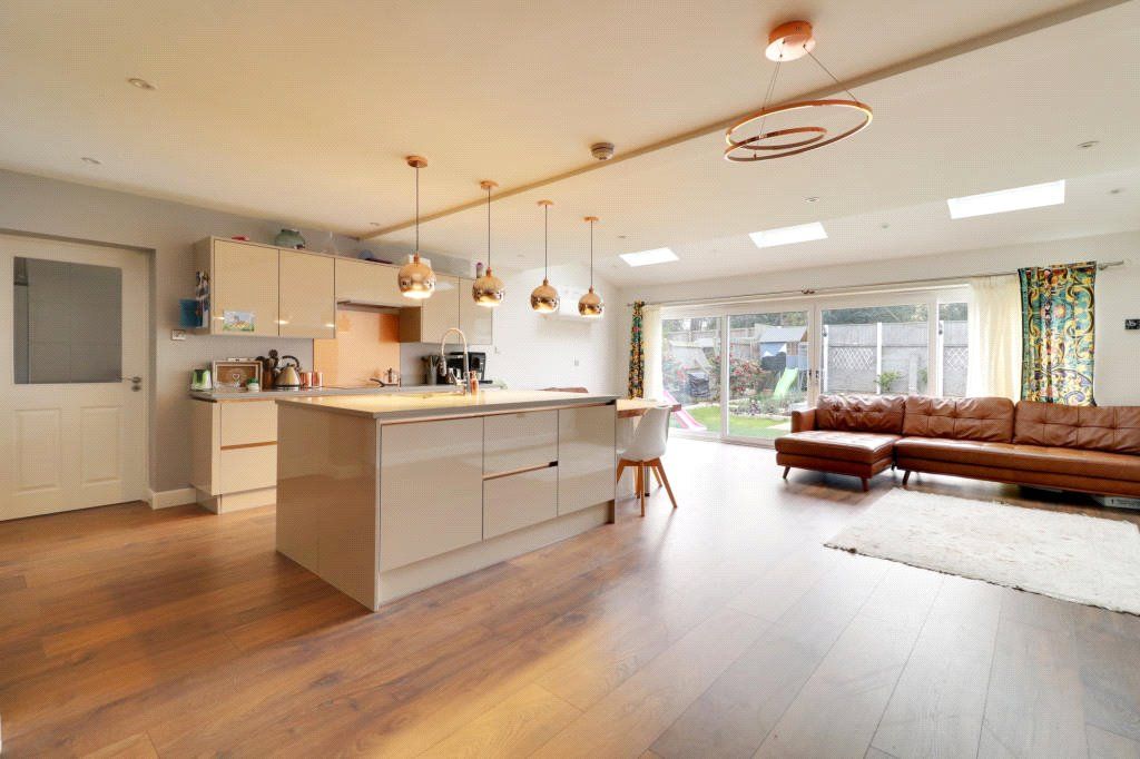 Property photo 2 of 29 Picture No. 03