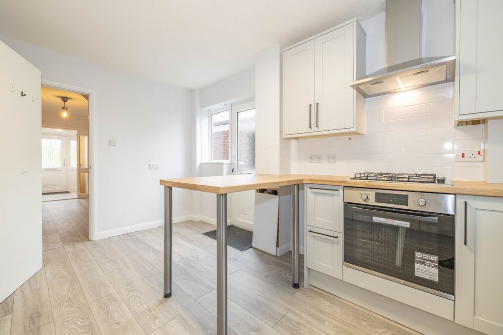 Property photo 2 of 13 Picture 2