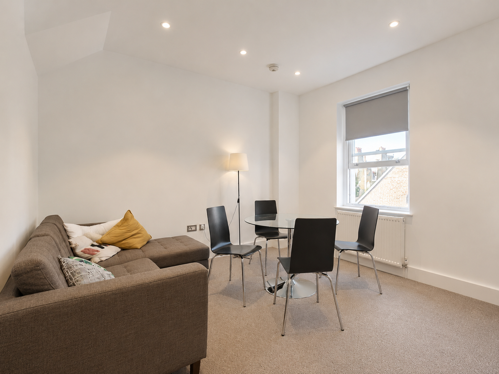 Property photo 2 of 9 2
