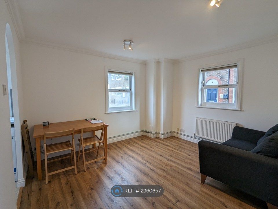 Property photo 3 of 7