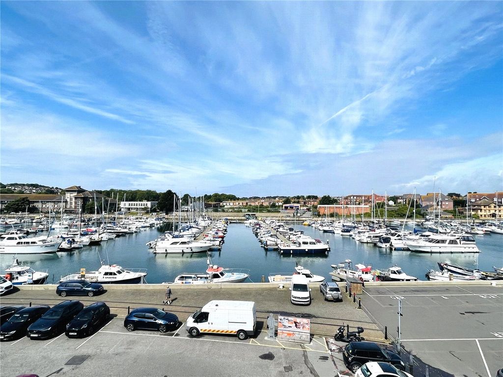 Property photo 1 of 25 Picture No. 35