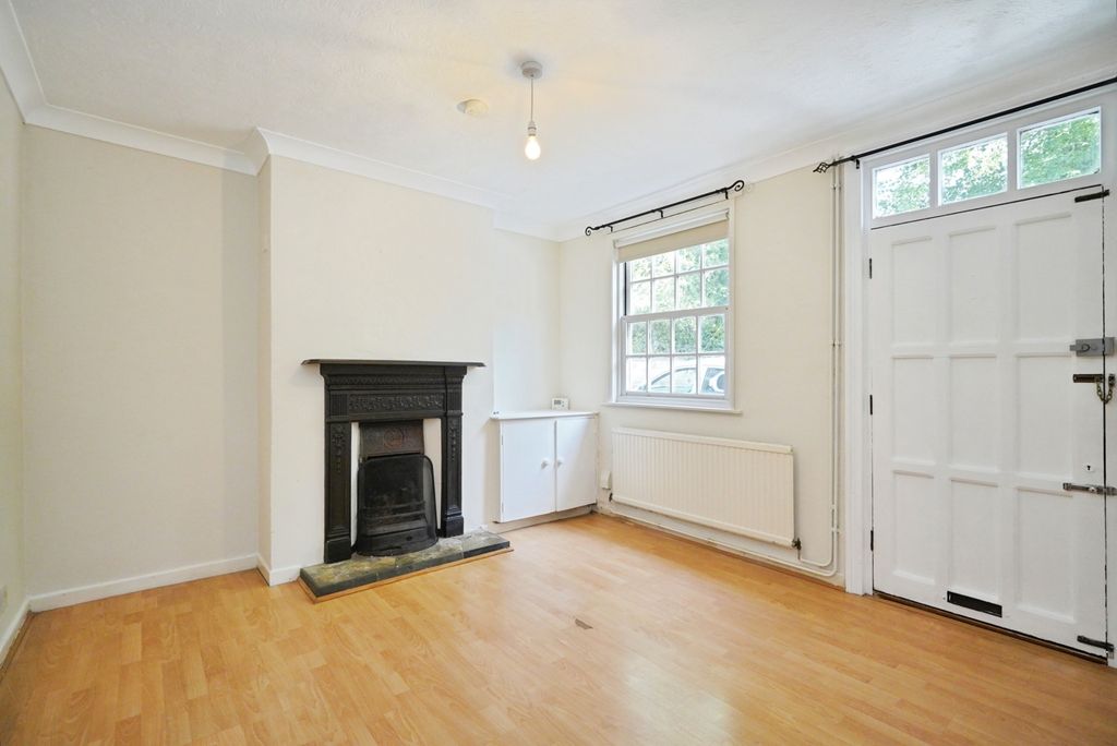 Property photo 3 of 15 Pbox-Img.Jpg