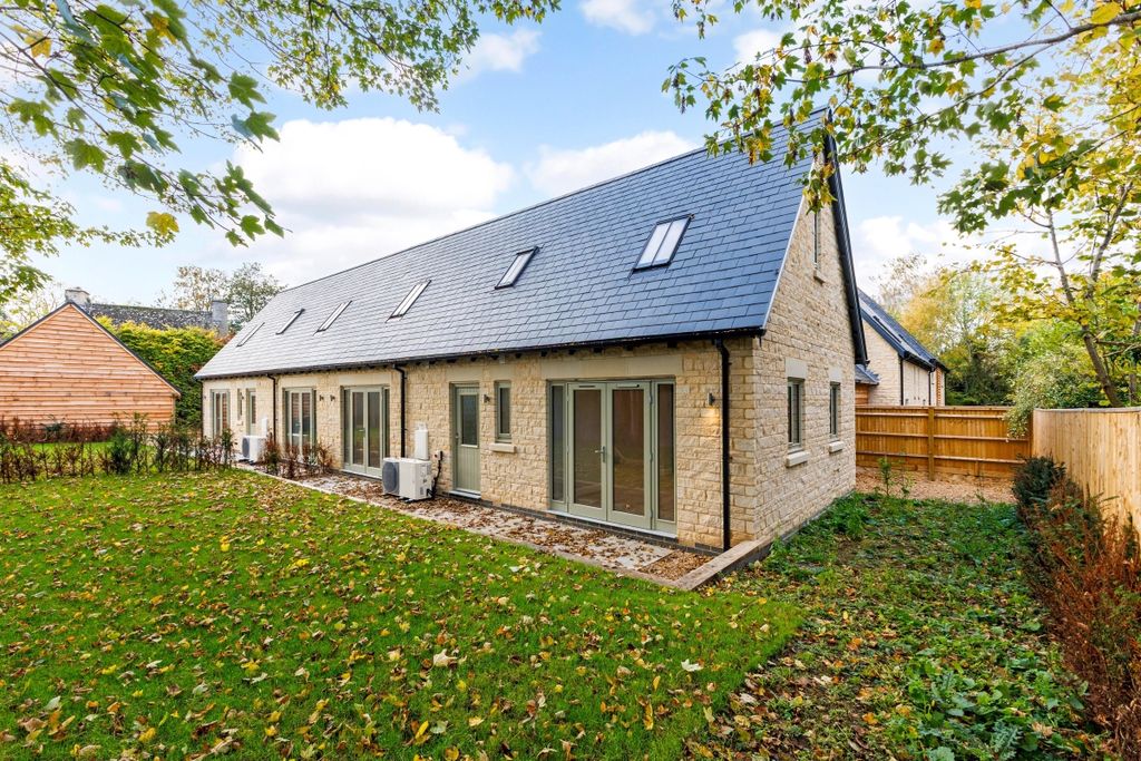 Property photo 1 of 21 1