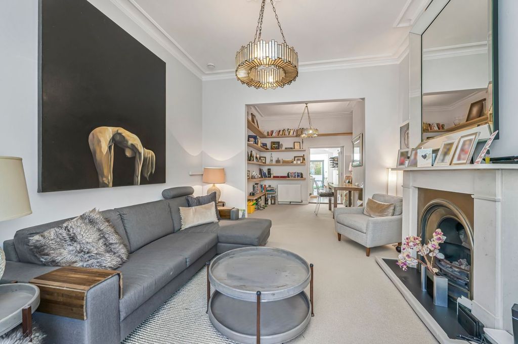 Property photo 2 of 24 Picture No. 09