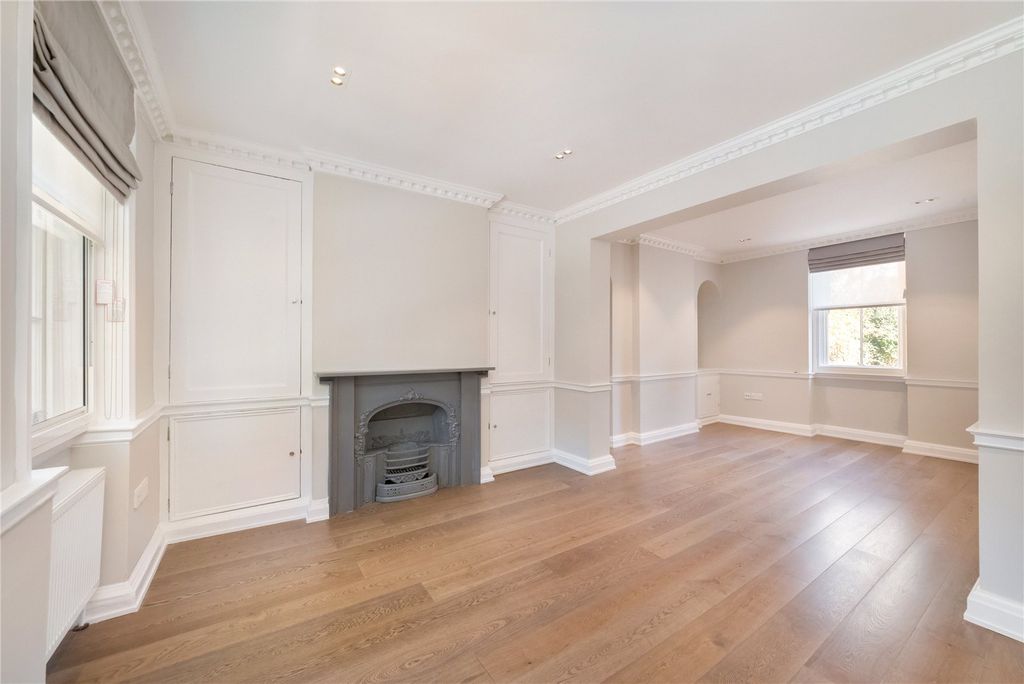 Property photo 2 of 17 Picture No. 24