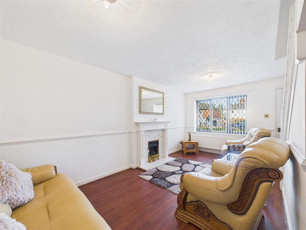 Property photo 3 of 10 Cam05451G0-Pr0059-Still011.Jpg