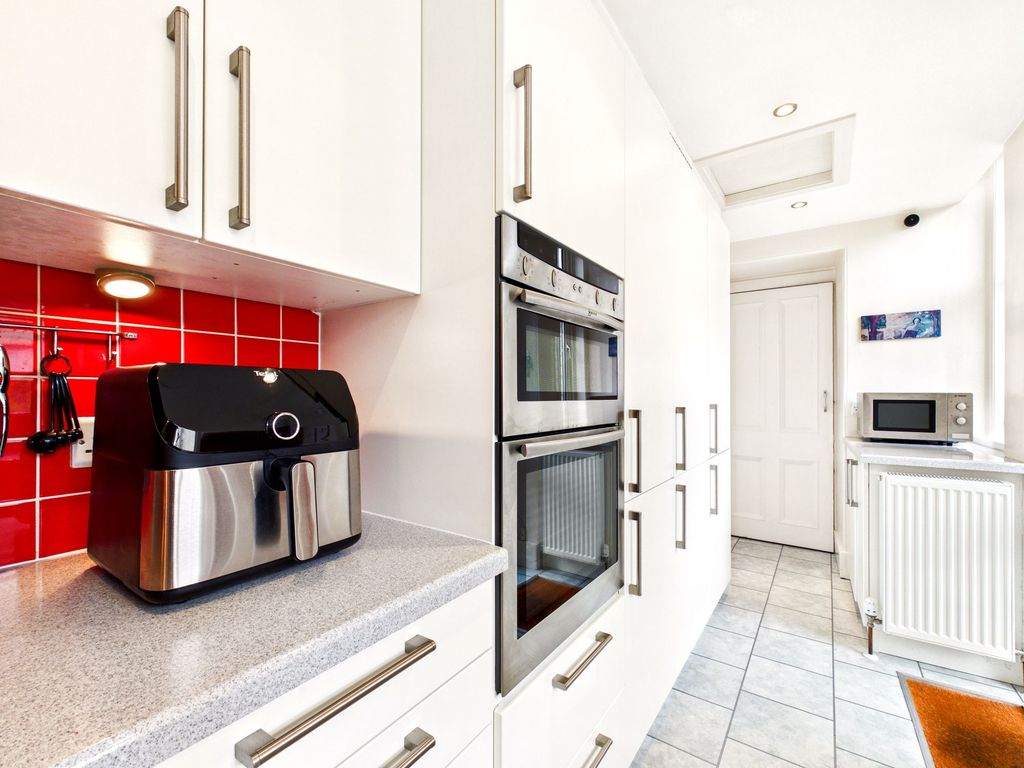 Additional image 8 of 2 bed flat for saleForest Avenue, Aberdeen AB15