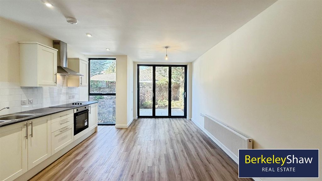 Property photo 2 of 14 Kitchen Diner/Living Area