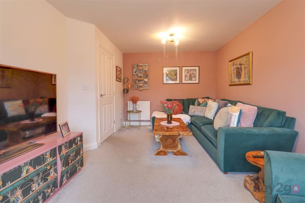 Property photo 2 of 23 Img_7168-Img_7170.Jpg