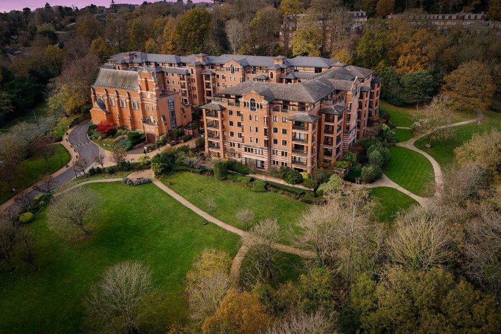 Property photo 1 of 12 Duskshots-c08d3E6B_Dji_20251118212.Jpg