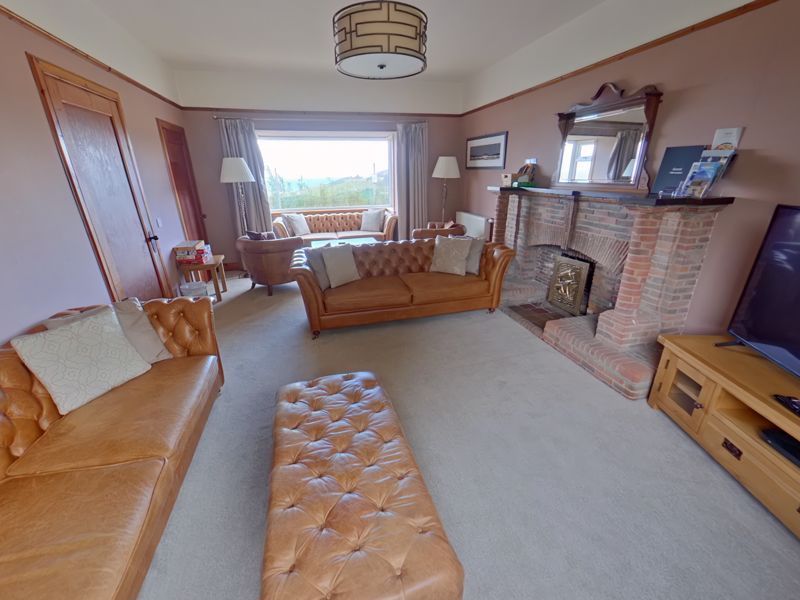 Property photo 2 of 17 Photo 10