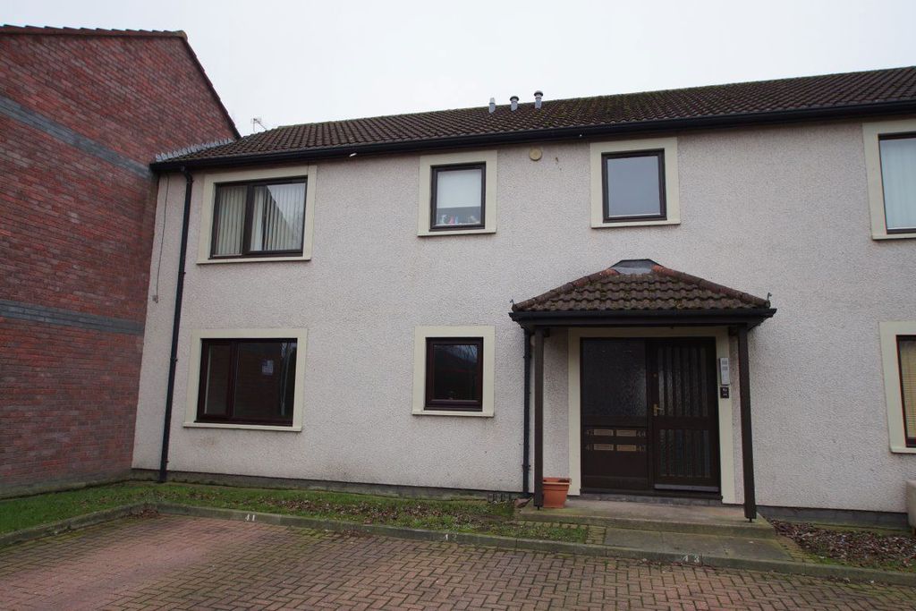 Property photo 1 of 7