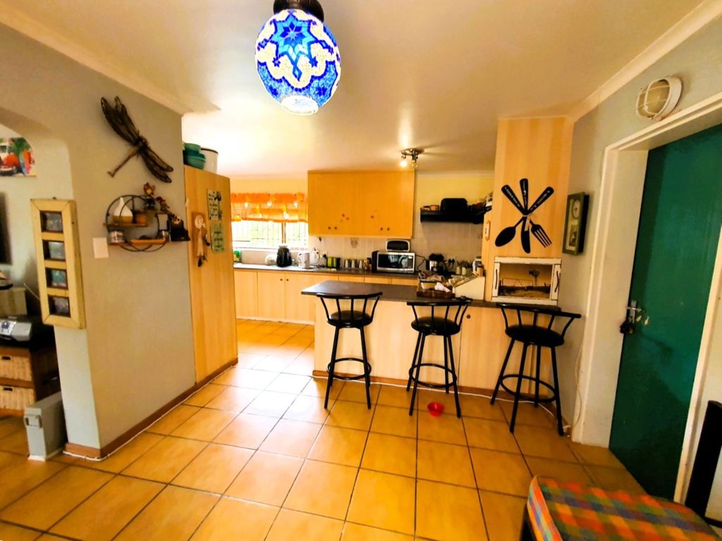 Property photo 3 of 19 Kn1688000