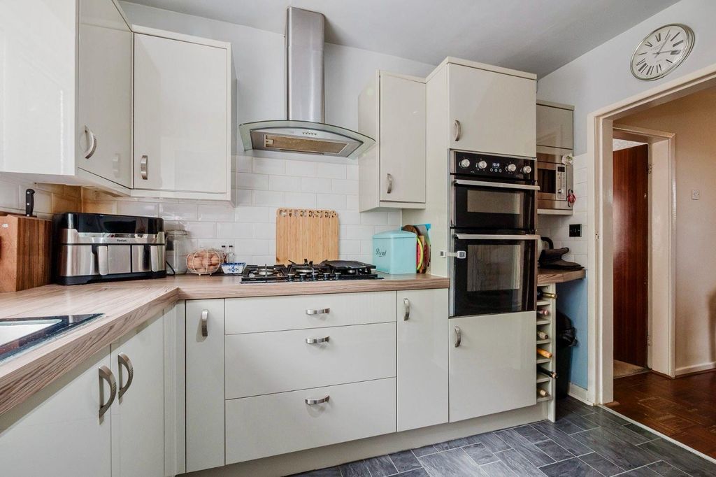 Additional image 4 of 3 bed semi-detached house for saleMansion Drive, Knutsford WA16
