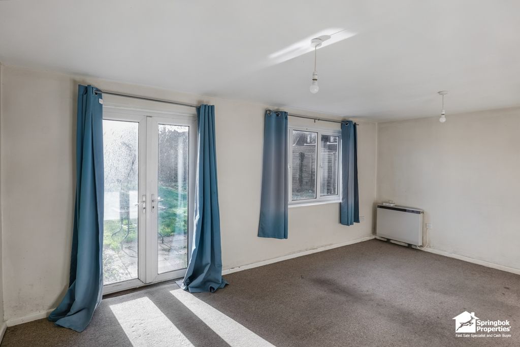 Property photo 2 of 18 Image 1