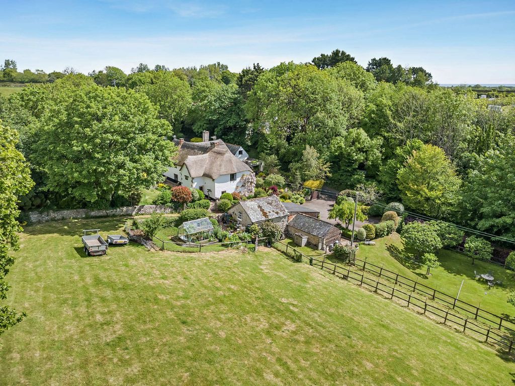 Property photo 1 of 19 Grounds
