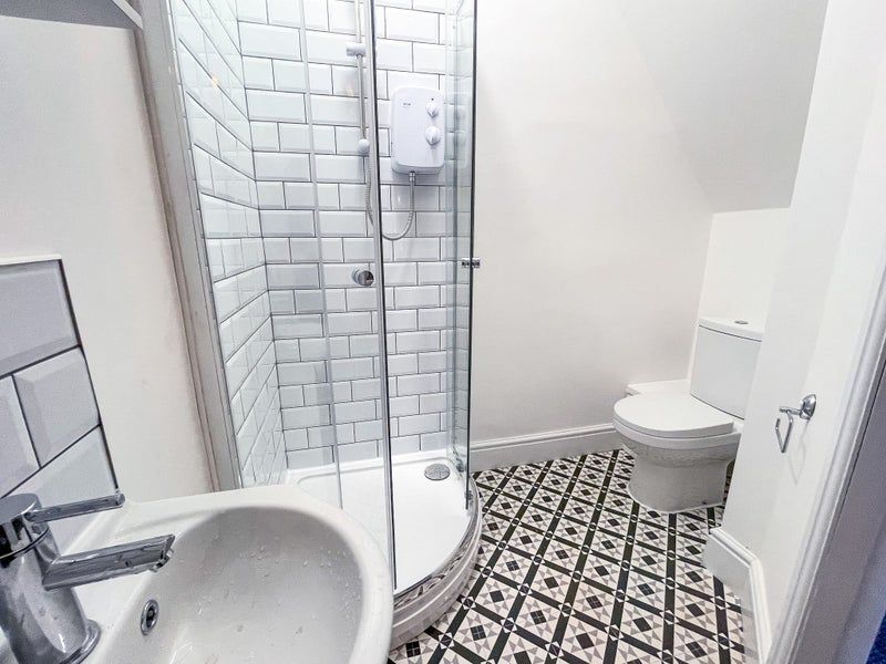 Additional image 7 of Room to rentWelholme Road, Grimsby DN32