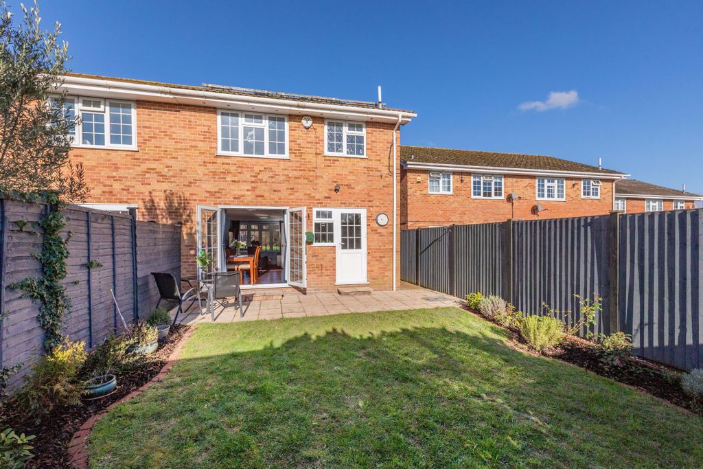 Property photo 3 of 18