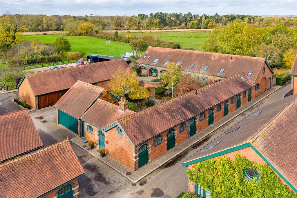 Property photo 2 of 45 D-12.Jpg