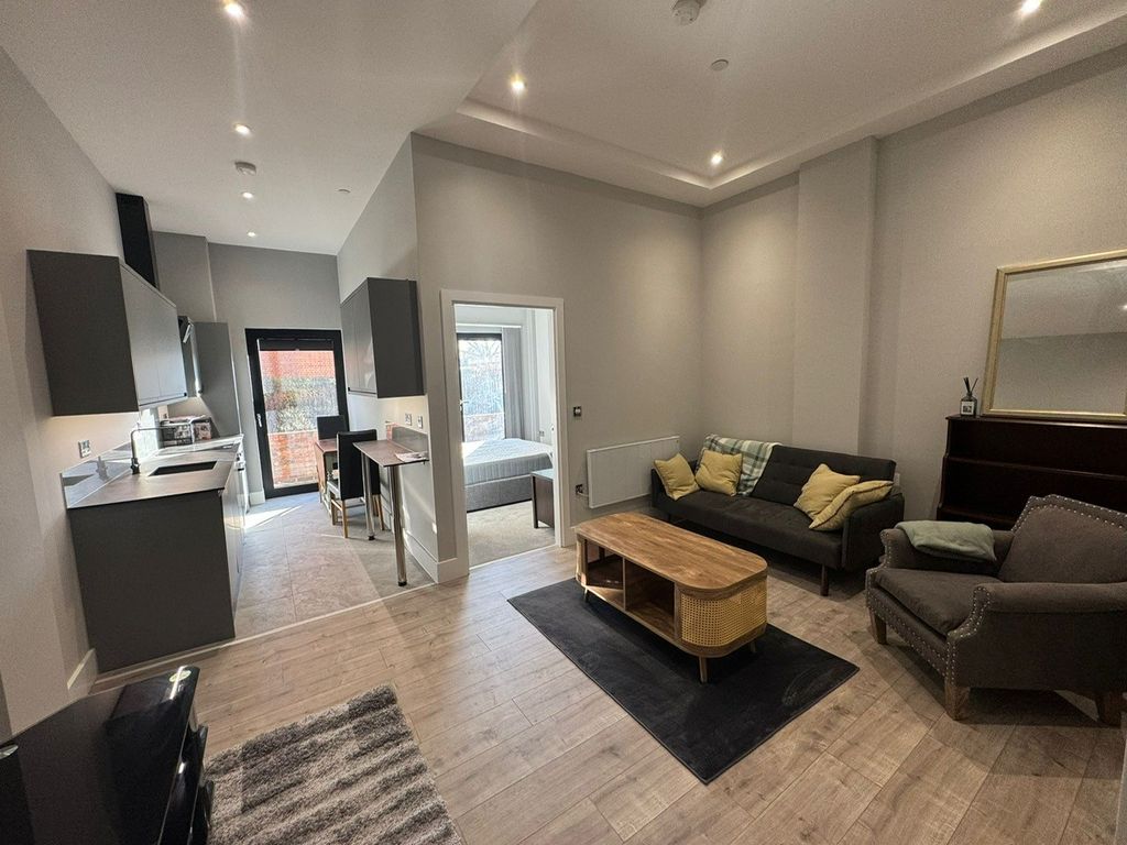 Property photo 1 of 16 Image