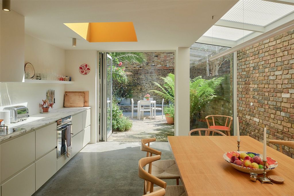Property photo 1 of 33 Picture No. 38